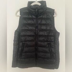 Lou & Grey Black Full-Zip Puffer Vest | size small